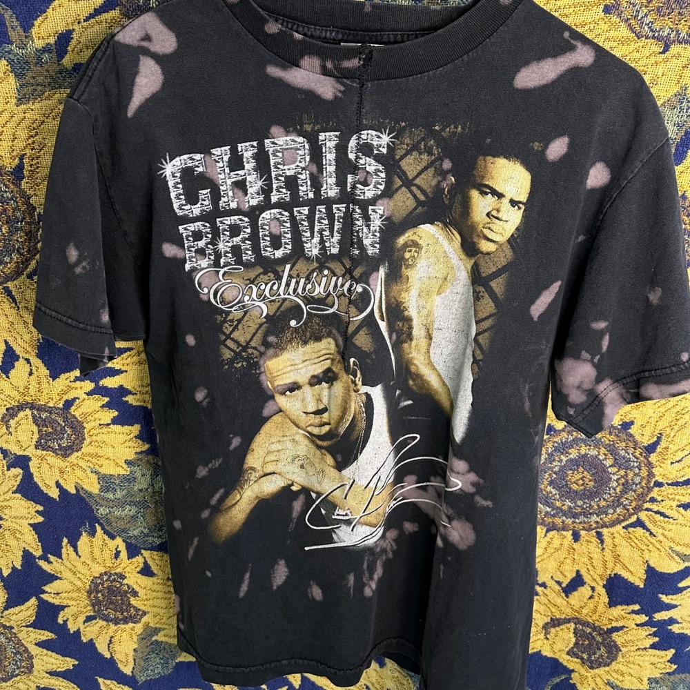 Chris Brown Exclusive Tour 2007 Bleached T-Shirt (M) – Distressed Y2K Rap Tee